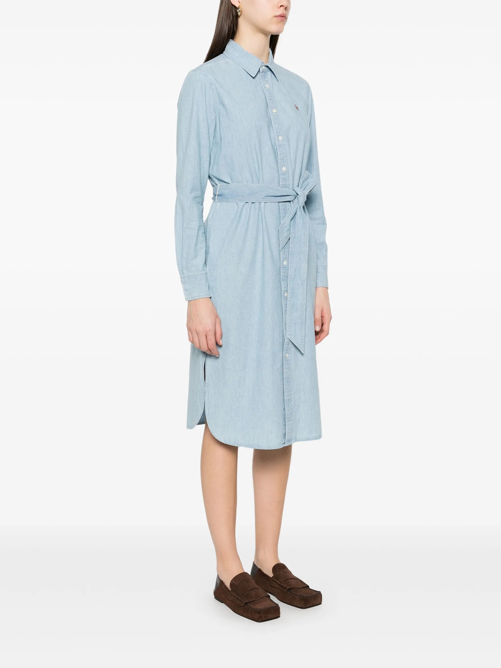 Langes Hemdblusenkleid mit Gürtel